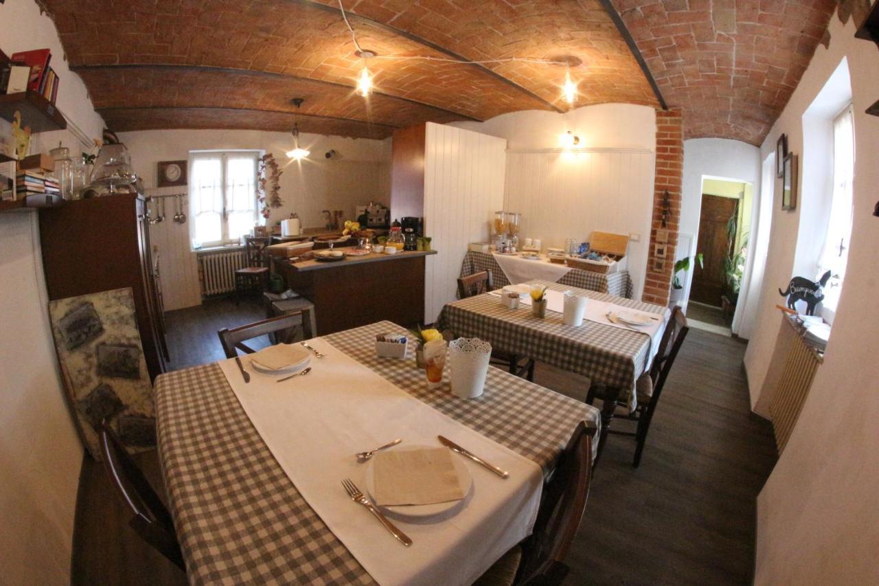 Poggio Dei Farinetti Bed and Breakfast Diano dʼAlba Eksteriør billede